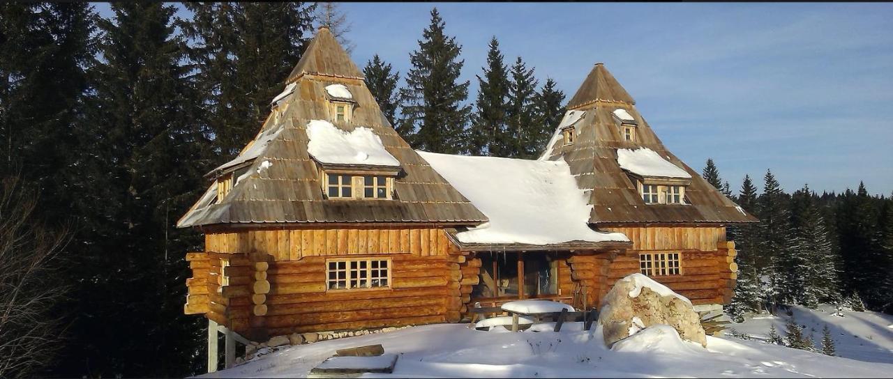 Nadgora Skyhouse