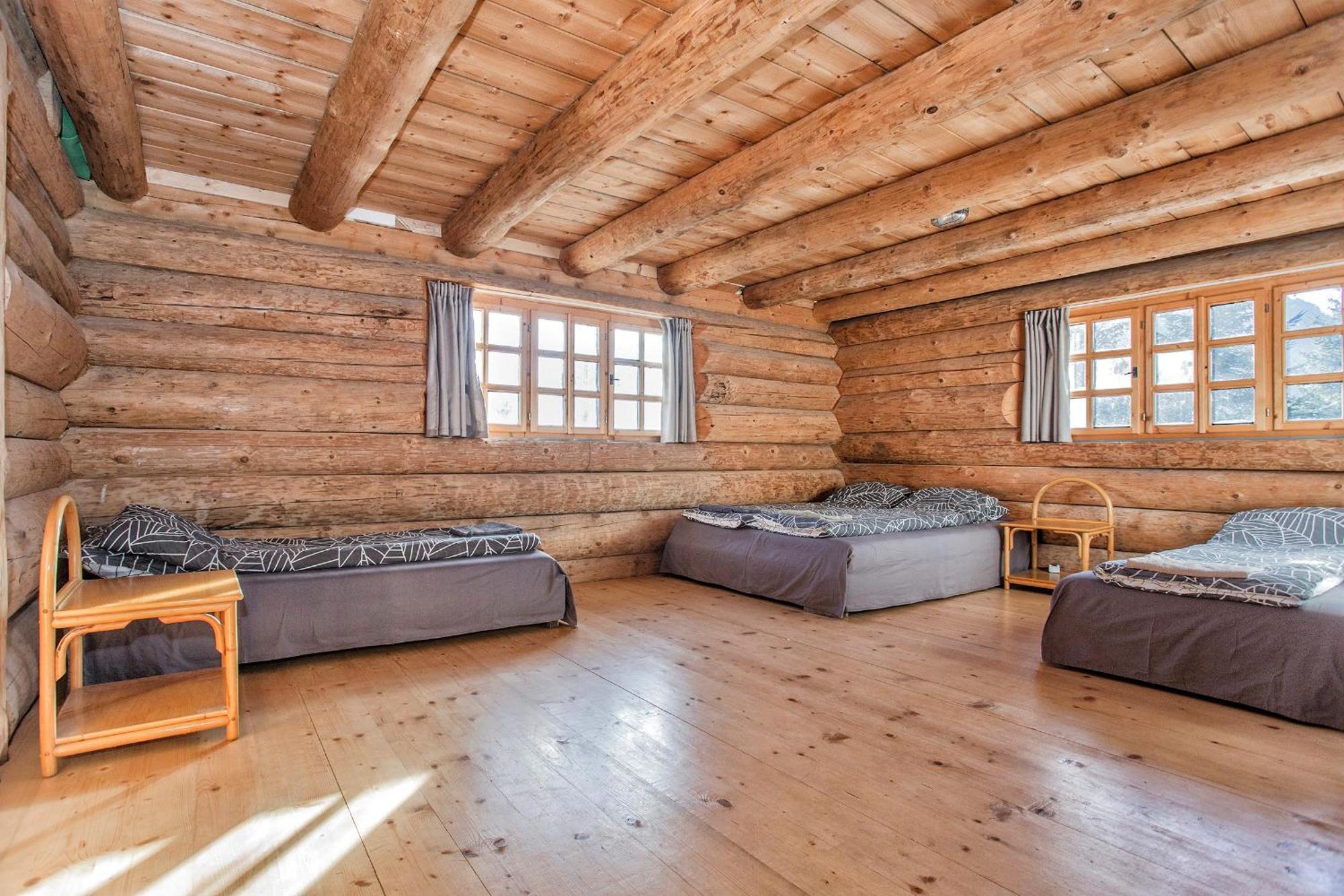 Nadgora Skyhouse Apartment